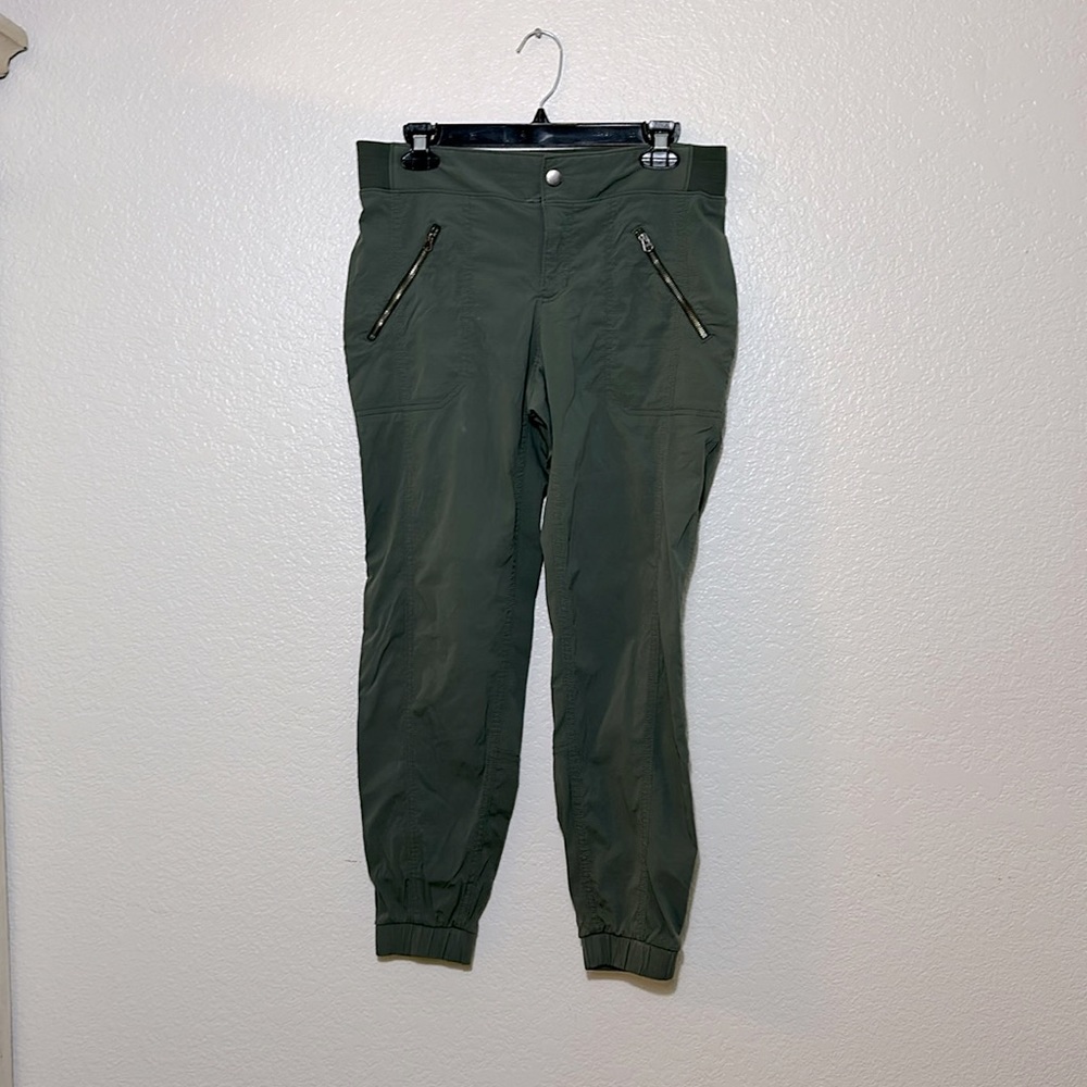 ATHLETA Olive Green Water Resistant Joggers Hiking Pants Size 10